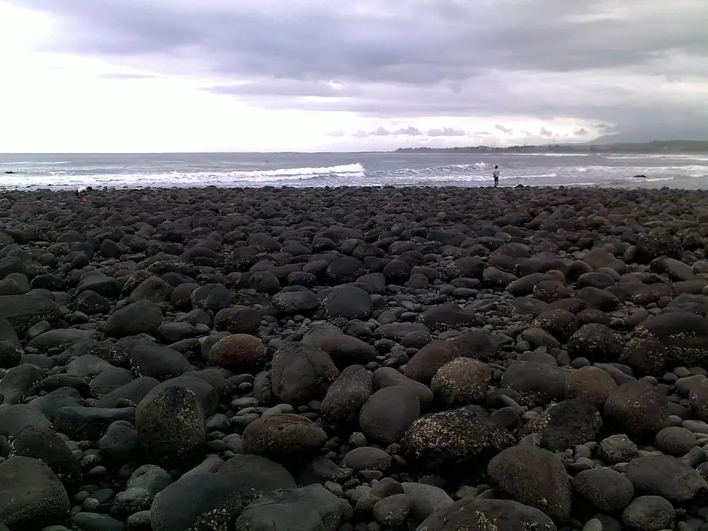 Point break panjang, ombak paling konsisten di barat — Medewi, Kemana aja dari Balian