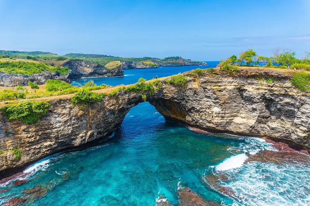 Angel's Billabong & Broken Beach — Datang pas surut buat kolam alaminya